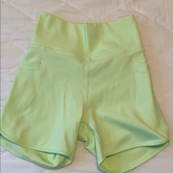 BUFFBUNNY Executive Pocket Short - Picture 5 of 7